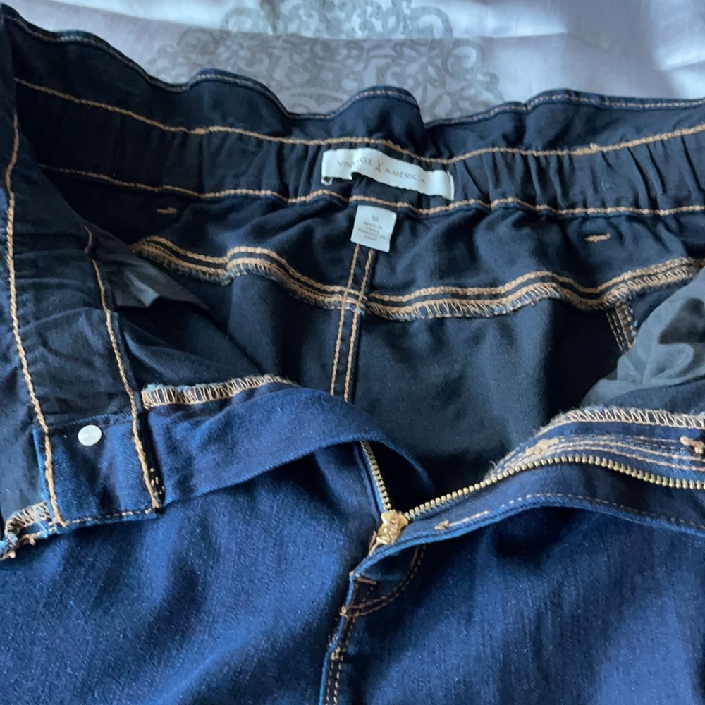 Pants - Picture 4 of 10
